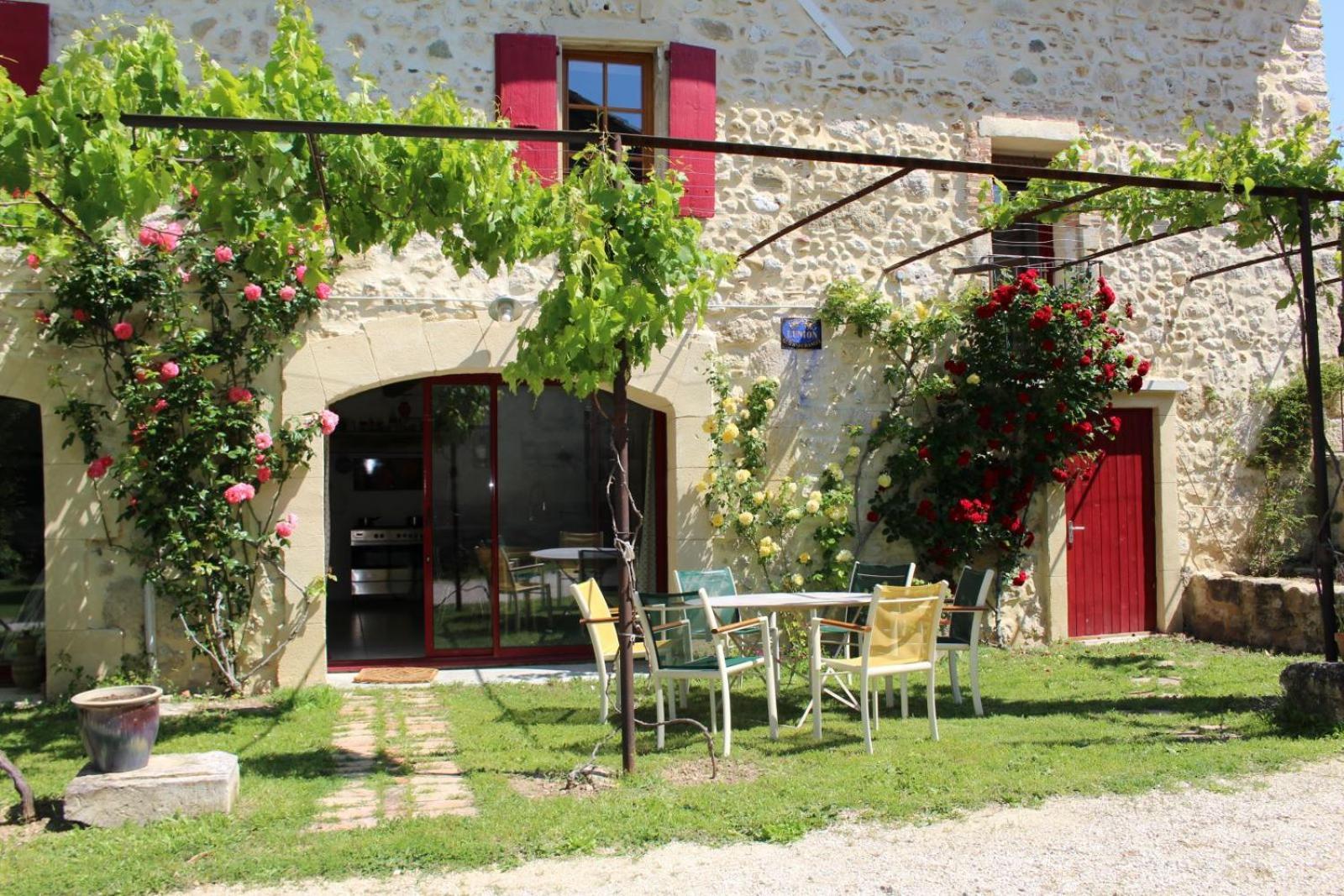 Chez Germaine Villa Les Granges-Gontardes Exteriör bild